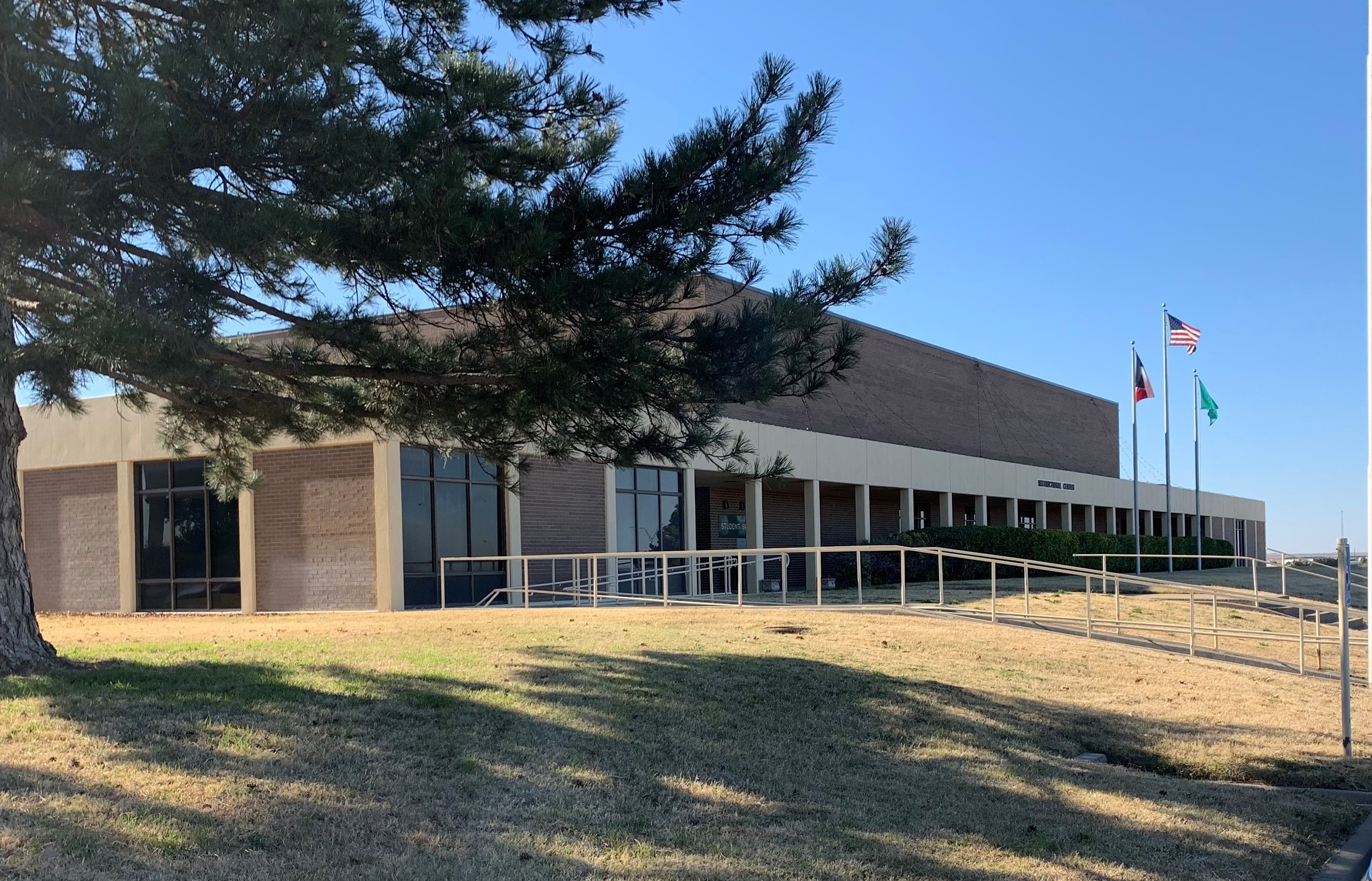 Welcome to our Main Campus! Welcome to our Main Campus!